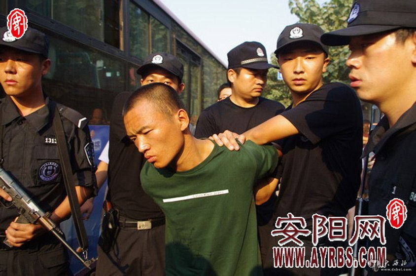 河南安阳公交杀人案嫌犯被缉拿归案 因纠纷砍人