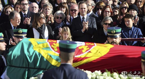 葡萄牙将为已故总统苏亚雷斯举行国葬
