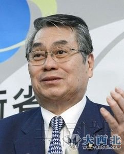 1月16日下午,日本新防卫相田中直纪在防卫省召开记者会,称希望能尽早建立起中日海上联络机制