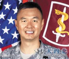 资料图:美国军医约翰-M-赵。