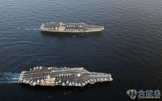 2012年01月19日,经过长时间航行,美国海军CVN-72林肯号核航母在阿拉伯海域与先前抵达的CVN-74和斯坦尼斯号核航母会合。