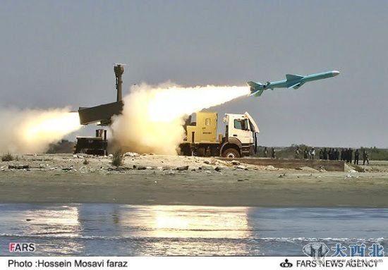 资料图：伊朗反舰导弹发射