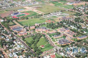 狄克森州立大学俯拍图。 狄克森州立大学俯拍图。