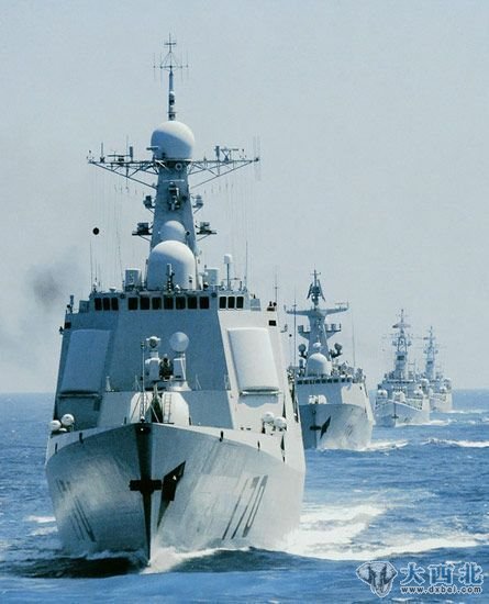 资料图:中国海军舰艇编队
