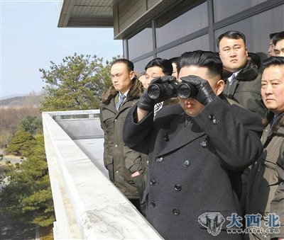 朝鲜最高领袖金正恩视察板门店。