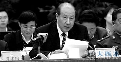 王天佑在北京团全体会上发言。本报记者 王海欣 摄 王天佑在北京团全体会上发言。本报记者 王海欣 摄