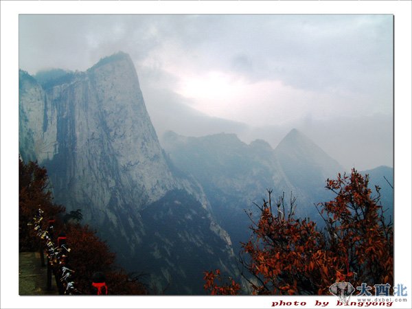 金庸认定的华山论剑地北峰_大西北网