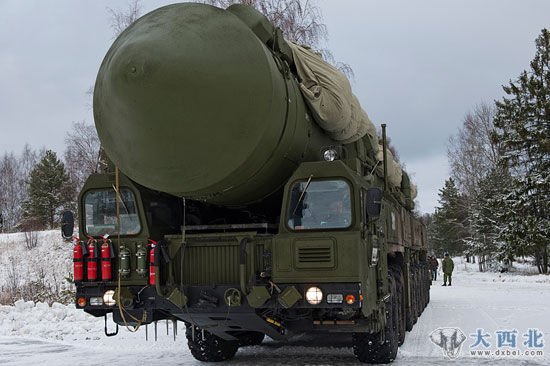资料图：俄军最新锐的RS-24洲际弹道导弹。