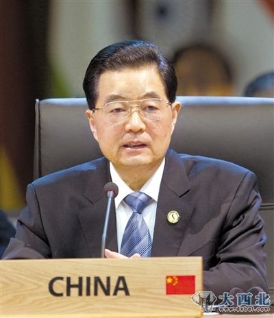3月27日,国家主席胡锦涛在首尔出席核安全峰会并发表重要讲话。 新华社记者 李学仁 摄 3月27日,国家主席胡锦涛在首尔出席核安全峰会并发表重要讲话。 新华社记者 李学仁 摄