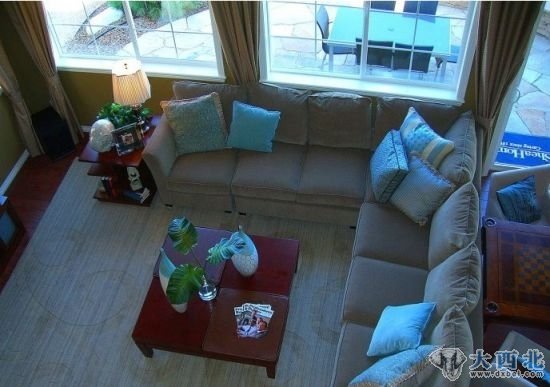 华人实拍:百万人民币在美国能买的房子(组图)(3)