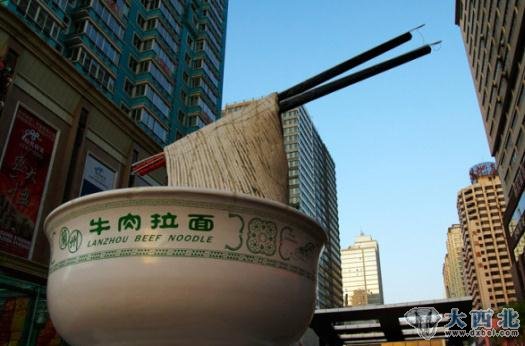 兰州牛肉面：缘何花开全国却不“香”？