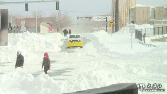 美国康涅狄格州近日暴雪成灾 美国康涅狄格州近日暴雪成灾