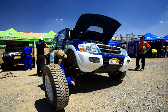 兰州卡曼车队环塔拉力赛1