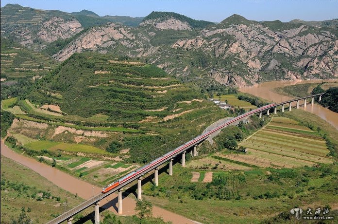 大西北的铁路枢纽—天兰线和宝天铁路