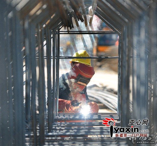 乌鲁木齐市西山高架二期隧道构建立体交通 乌鲁木齐市西山高架二期隧道构建立体交通
