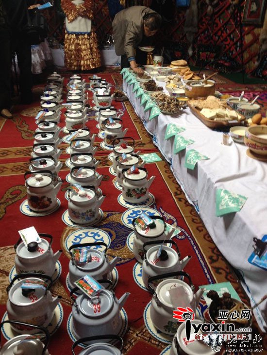 阿勒泰哈萨克族奶茶文化、传统美食荣获基尼斯世界纪录证书