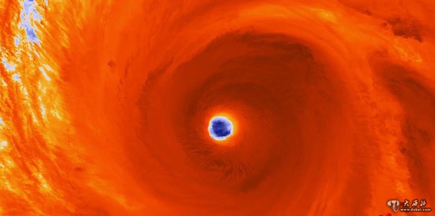 国际空间站宇航员拍摄超强台风＂美莎克＂(高清组图)