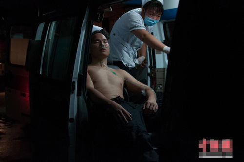 广西发生劫持人质事件 警方出动狙击手救人