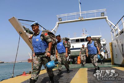 专家:中国军队的开放理念展示维护世界和平决心