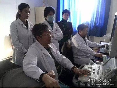 中国心血管知名专家教授赴甘南藏区送温暖
