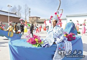 甘肃临夏:民俗表演迎新春