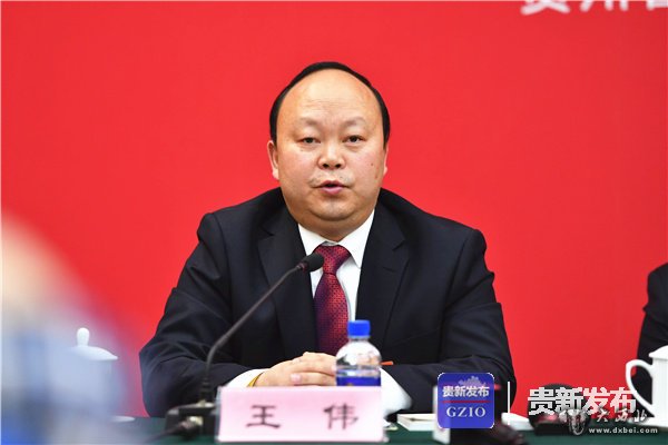 全国人大代表,贵州兴伟集团董事长王伟认为,企业要积极参与乡村振兴