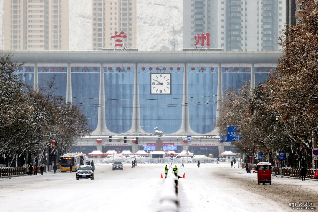 降雪天气来袭兰州铁路